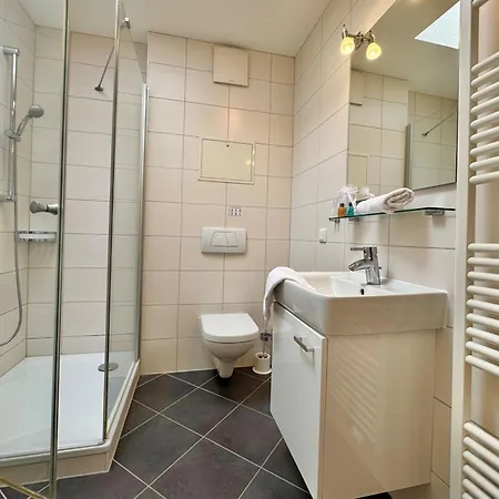 Apartment 393, Seepark