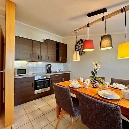 Апартаменти Fewo 393, Seepark Sellin