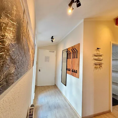 Apartment 393, Seepark
