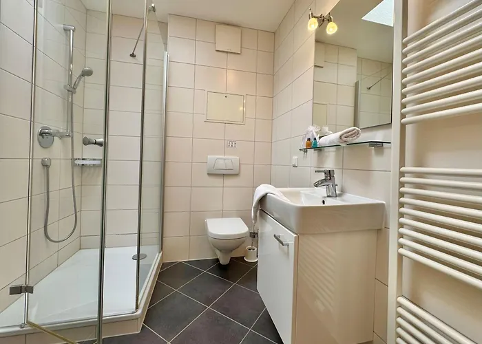 Apartment 393, Seepark