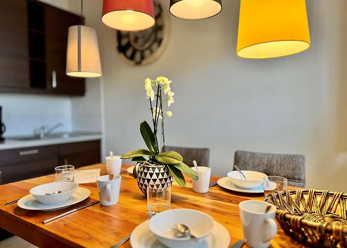 Apartment 393, Seepark