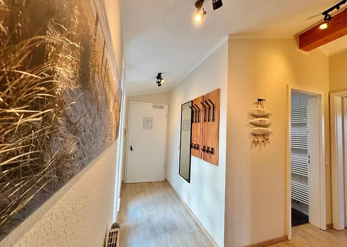 Apartment 393, Seepark