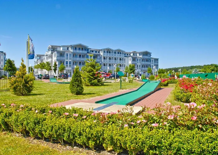 Apartment 393, Seepark *